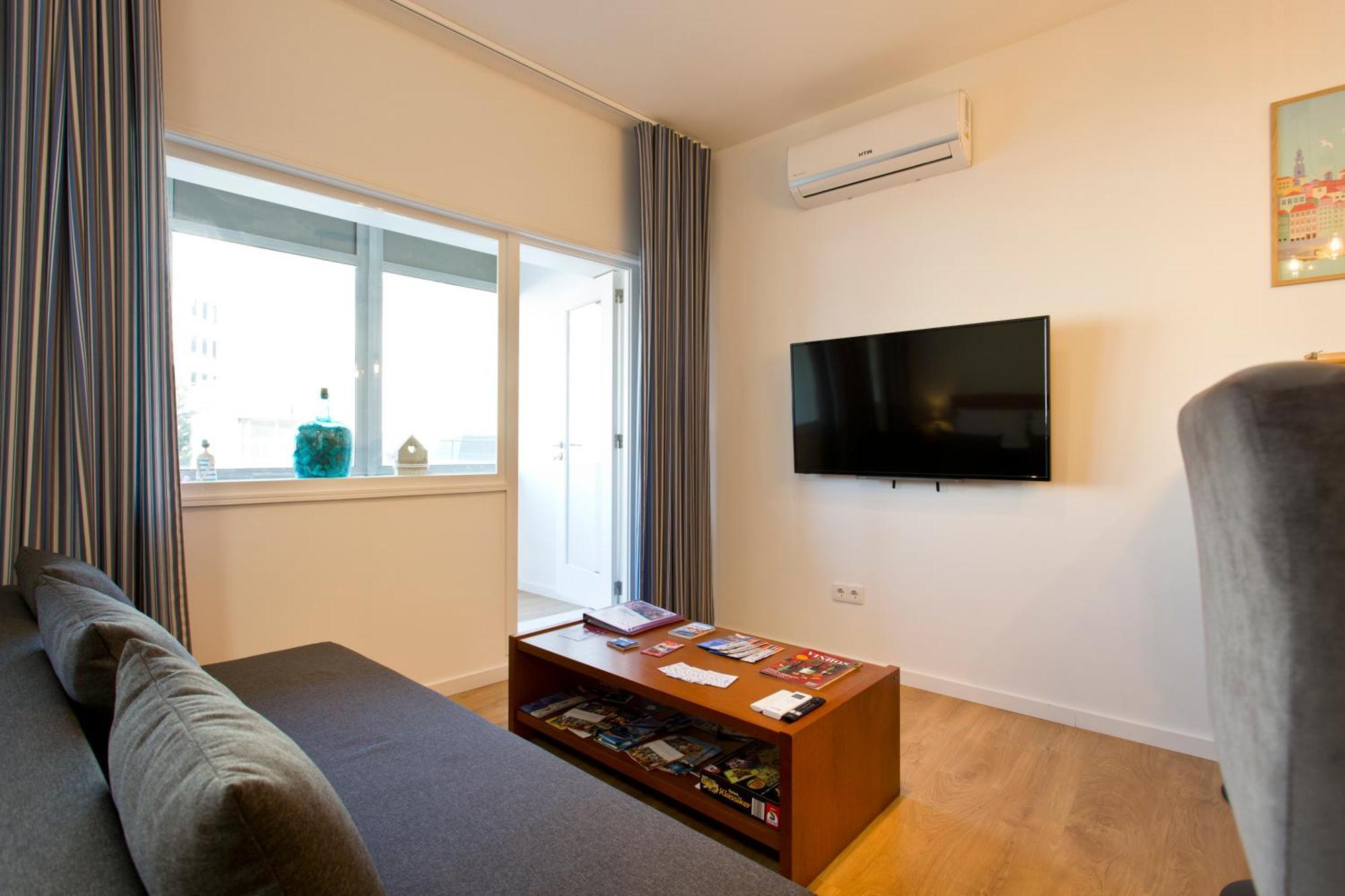 Casa Roberto - Studio Apartment, Lift, Ac, Car Parking - Extra 포르투 외부 사진
